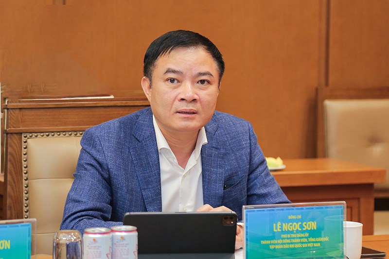 Petrovietnam nỗ lực cho mục tiêu tăng trưởng hai con số<br>越南国家油气集团努力实现两位数增长目标 2 a2 5 20250314153322