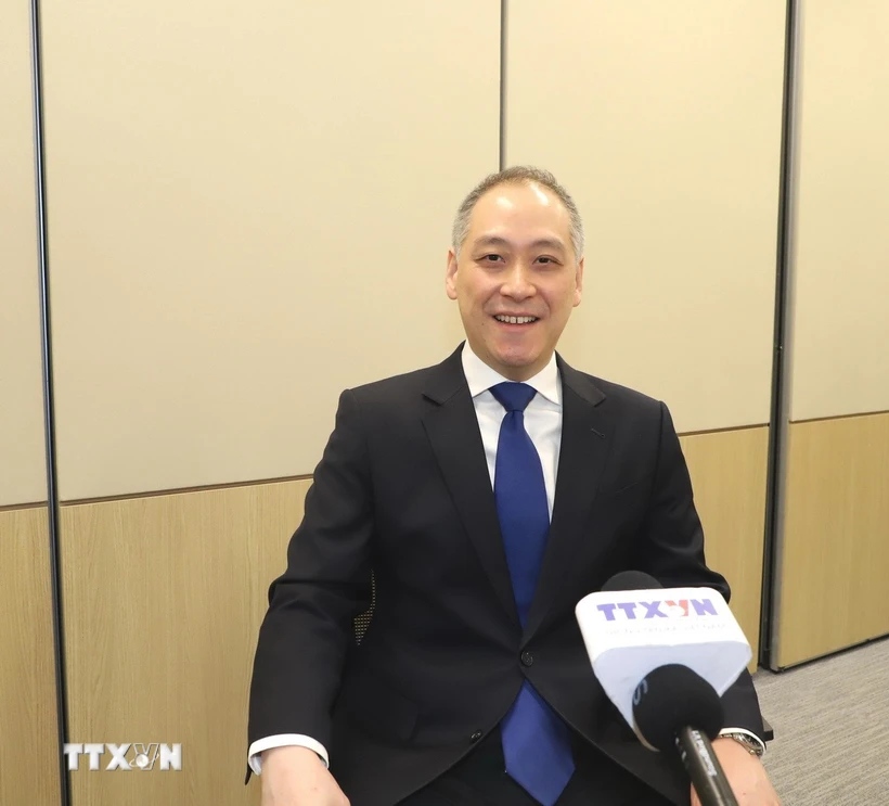 ong ly duy hong hong kong