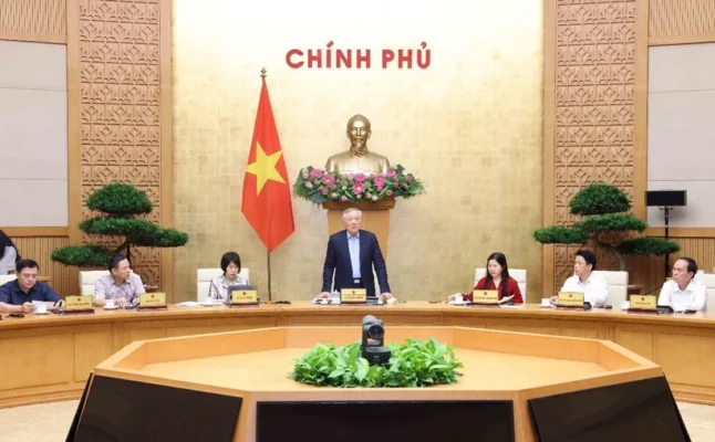 xay dung trung tam tai chinh tai viet nam 9782