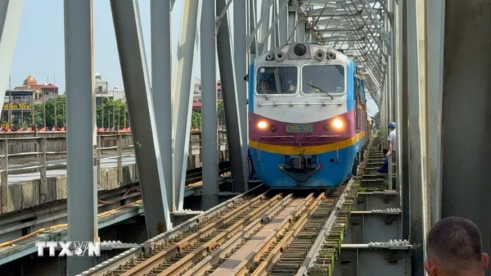 1502 duong sat 1