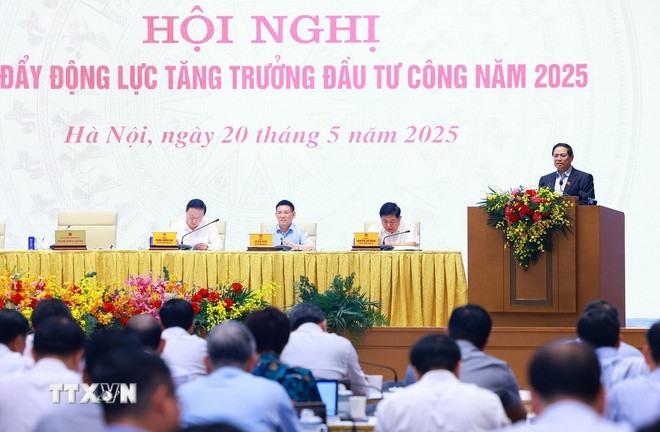 thu tuong chu tri hoi nghi thuc day dong luc tang truong dau tu cong nam 2025 3