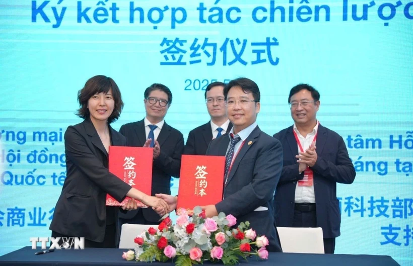 Việt Nam-Trung Quốc thúc đẩy hợp tác Khoa học, công nghệ và đổi mới sáng tạo<br>越南与中国促进科技创新合作 1 trung viet