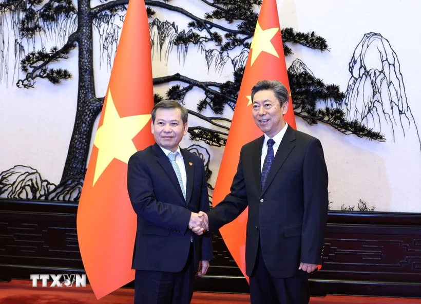 chanh an toa an nhan dan toi cao tham lam viec tai trung quoc 8078707