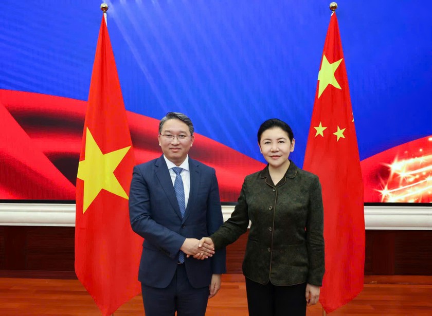 Đẩy mạnh hợp tác pháp luật Việt Nam-Trung Quốc-thiết thực triển khai nhận thức chung của Lãnh đạo cấp cao hai nước 1 z6745889742089 0c672d46b31dfe0f189a9864b90422b5 7241 3065