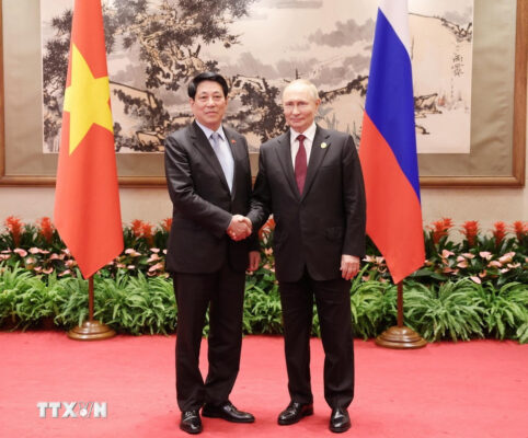 chu tich nuoc luong cuong tong thong nga putin 1