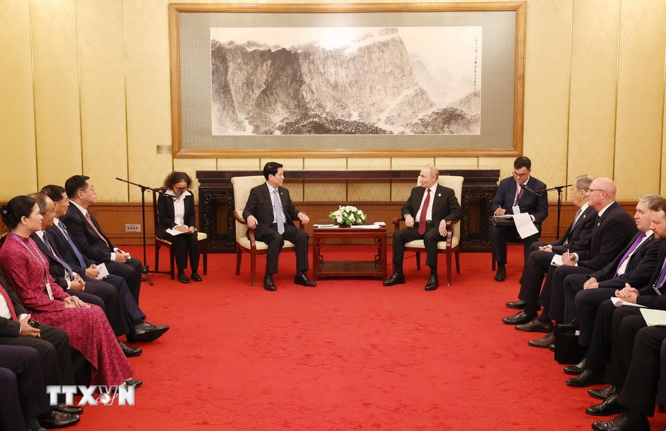 chu tich nuoc luong cuong tong thong nga putin 4