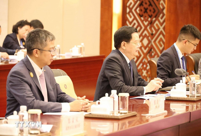 pho thu tuong mai van chinh tham va lam viec tai quang tay trung quoc3