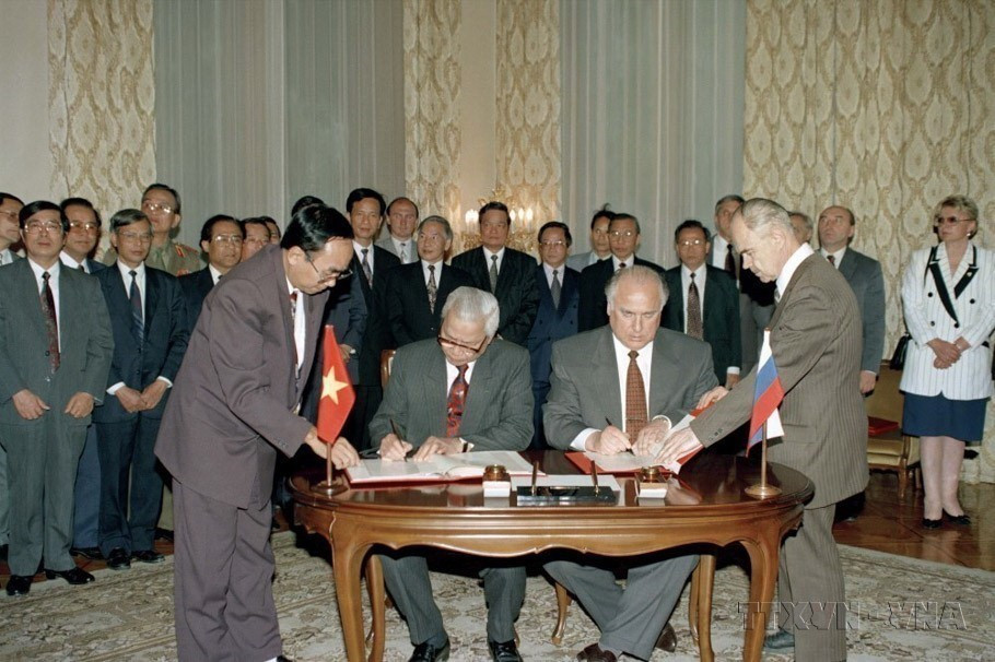 viet nam lien bang nga 7