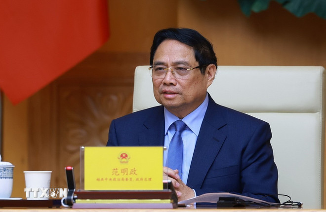 2711 thu tuong dan toc choang