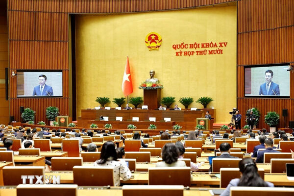 quoc hoi ngay 21 11 1