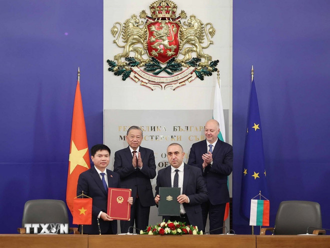 tong bi thu to lam bulgaria 2