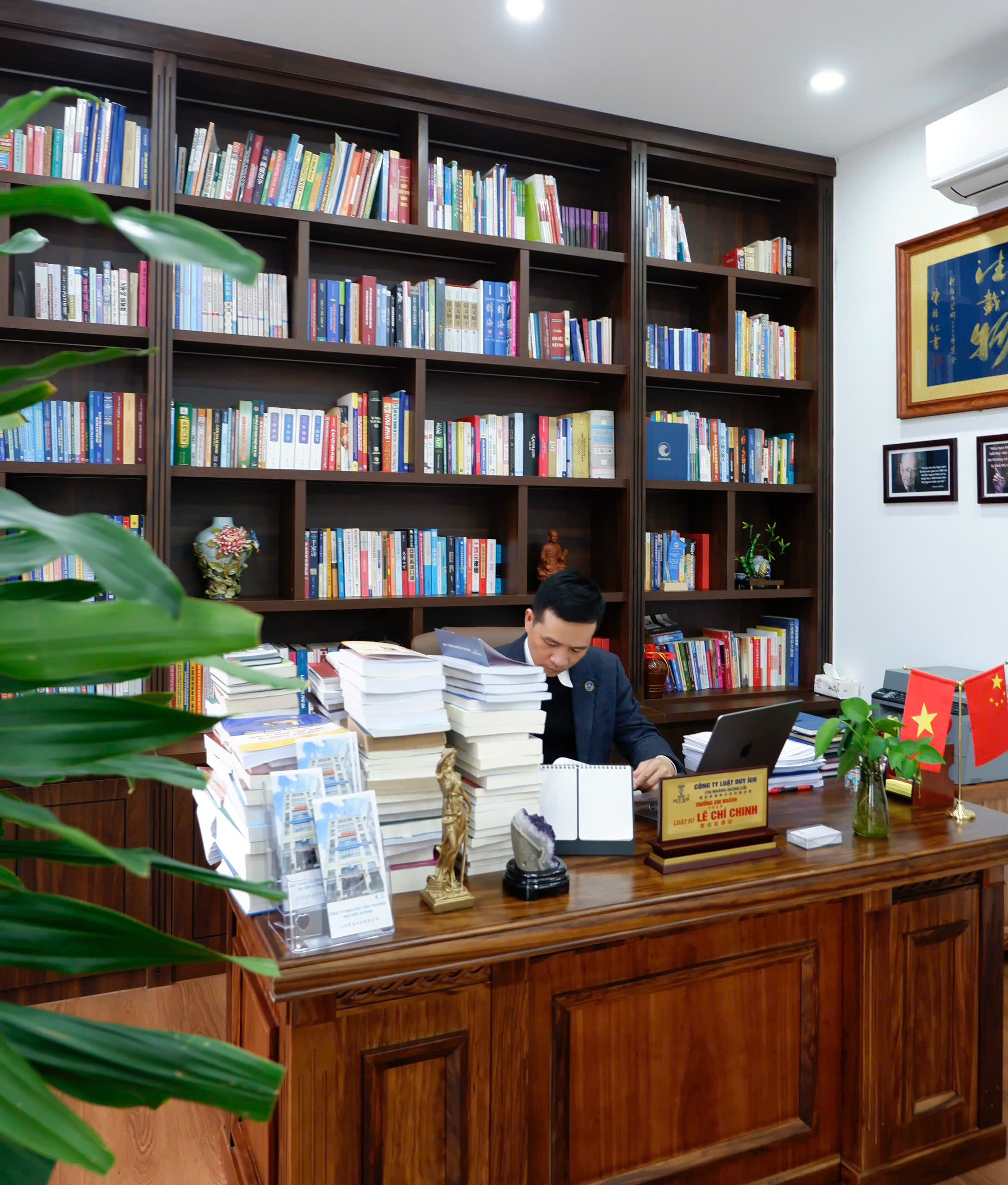 VIỄN DƯƠNG – DUY ÍCH (MÓNG CÁI)<br>远洋贸易促进有限公司与维益(芒街)律师事务所 21 z7191791138639 196e12b4ca9a7a0cc22aa54d759181ae