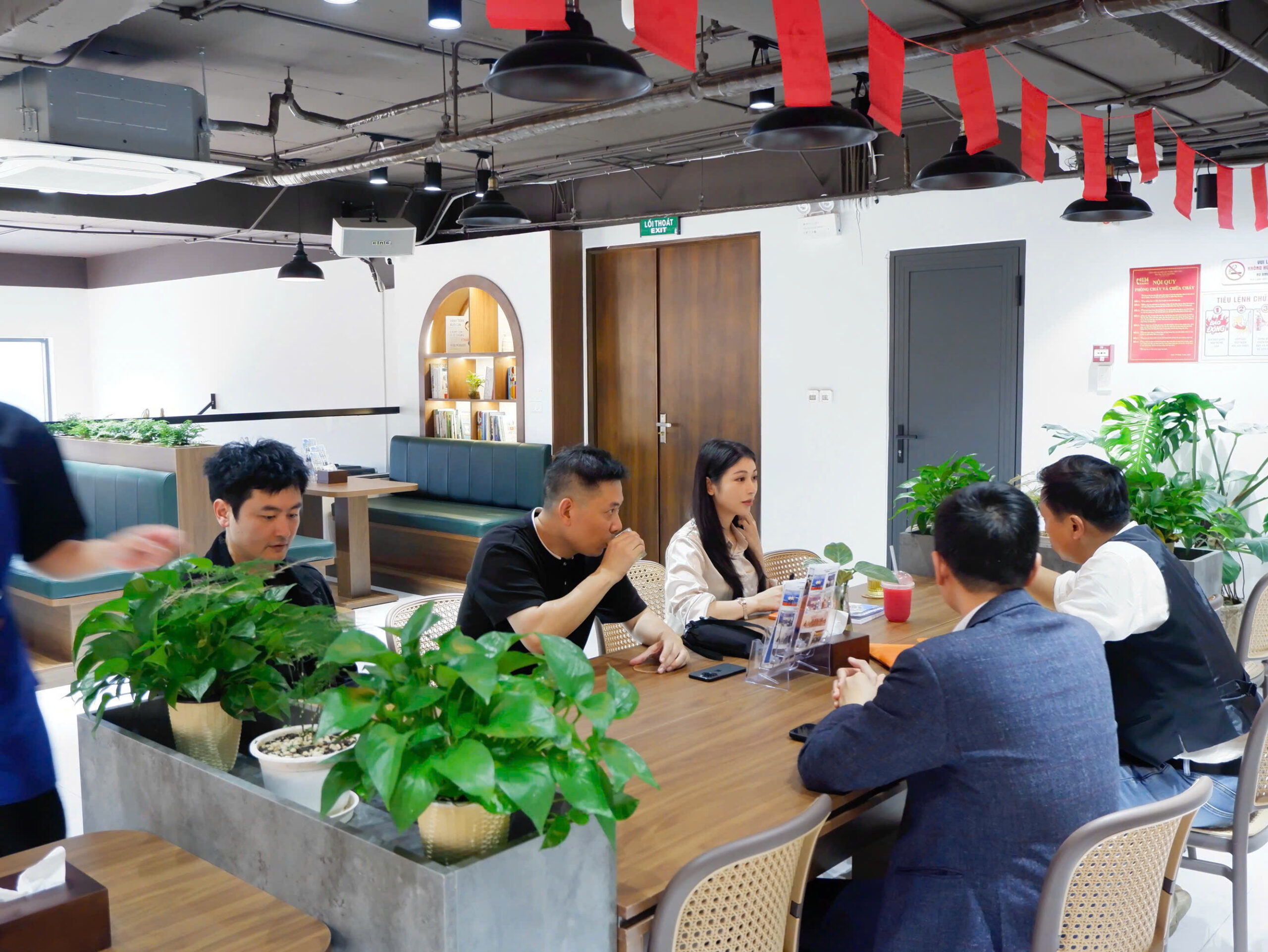 z7209105623949 80d8100dbff76e2fe7363594d168afe2 scaled