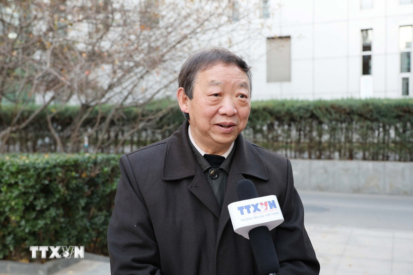 giao su trung quoc chu chan minh