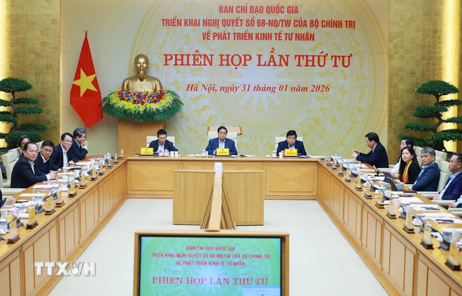 Thủ tướng: Nhà nước thực hiện “5 thông”, doanh nghiệp thực hiện “5 tiên phong” để phát triển kinh tế tư nhân<br>范明政总理:国家落实“五通”,企业落实“五先锋”,推进民营经济发展 1 3101 thu tuong kinh te tu nhan 8