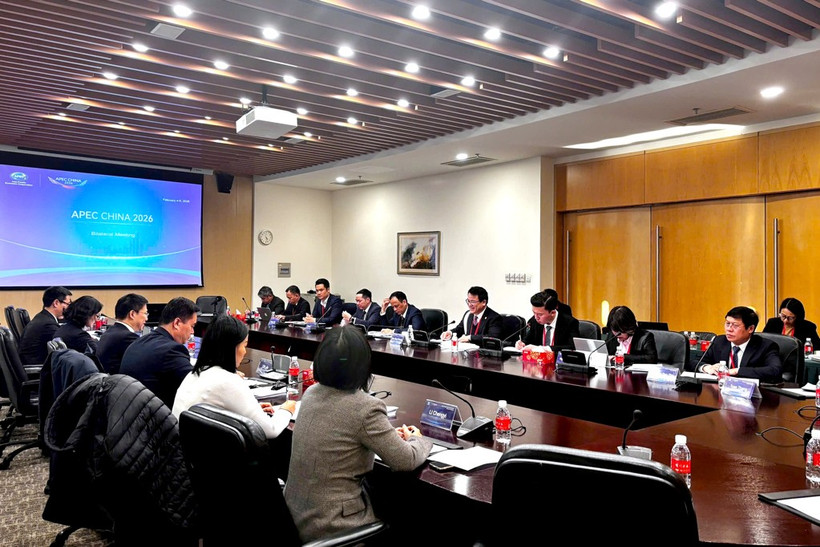 tai chinh 040226 1