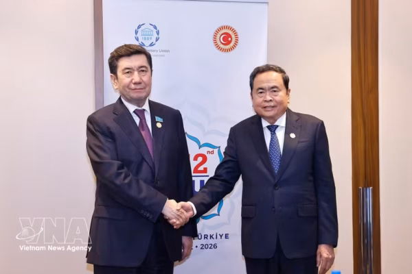 potal chu tich quoc hoi tran thanh man gap chu tich ha vien kazakhstan 8706122