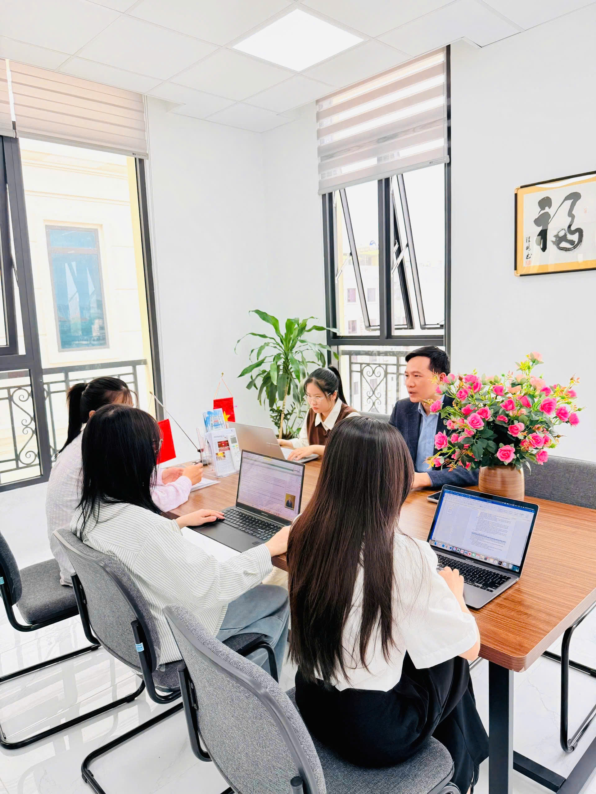 VIỄN DƯƠNG LEGAL TRỤ CỘT PHÁP LÝ TRONG HỆ SINH THÁI HỖ TRỢ DOANH NGHIỆP TOÀN DIỆN <br>远洋律师事务所:企业全方位支持生态系统的法律中流砥柱 5 z7711103714784 a3b3ae1b0289c018030547d3d14aa5b5