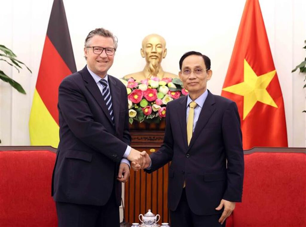 111447 vna potal bo truong bo ngoai giao tiep quoc vu khanh bo ngoai giao duc 8820956